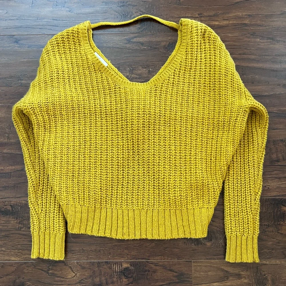 Yes Lola Mustard Yellow Back Knot Cropped Knit Sweater – Size XS (Runs Big) - Picture 2 of 5